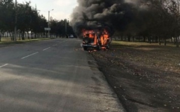 В Одесской области сгорел автомобиль полиции