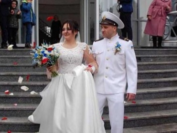 В Одесской области сыграл свадьбу освобожденный из плена моряк Варимез