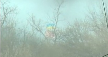 Боевиков "ЛНР" перепугал флаг США над позициями ВСУ