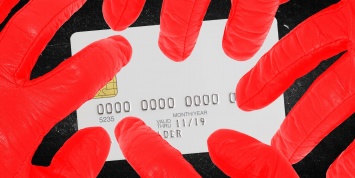 Как защитить свою банковскую карту от мошенников. Инструкция по безопасности