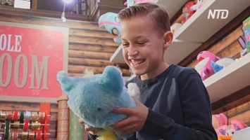 В Лондоне показали топ-12 игрушек, которые можно подарить на Рождество (видео)