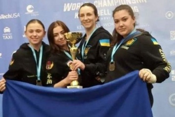 Жительница Харьковщины стала чемпионкой мира по гиревому спорту