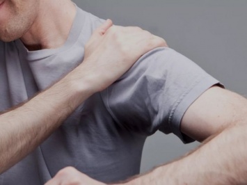 Боль в плече: причины, которые в том числе могут быть очень опасными