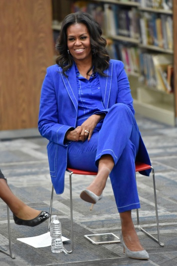 Мишель Обама поразила своим нарядом на мероприятии в Национальной портретной галереи