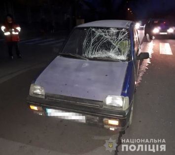 В Мелитополе водитель сбил 15-летнюю девушку, которая переходила дорогу на «зебре»