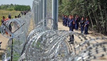 Власти Венгрии должны извиниться за фейки о беженцах - решение суда