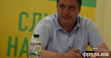 Депутат приостановил членство в "Слуге народа" после обвинений в изнасиловании несовершеннолетней