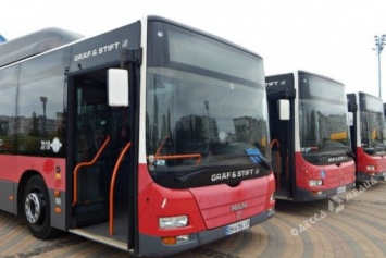 Старые одесские маршрутки заменят новыми вместительными автобусами (фото)