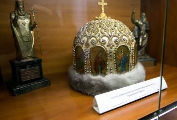 В Киеве до 19 января можно посмотреть на личные вещи и иконы митрополита Владимира Сабодана