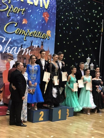 Танцевальный клуб «Вдохновение» из Бердянска достойно выступил на турнирах всеукраинского и международного уровня