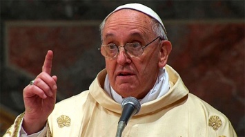 "Преступление против достоинства...": Папа Римский экстренно обратился ко всему миру - в чем дело