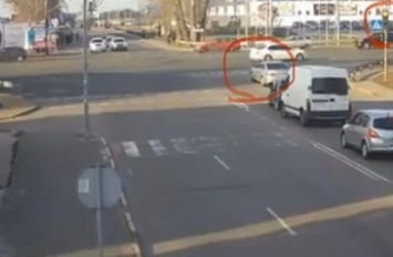 Видео аварии с Кулебой: пост советника Авакова вызвало волну возмущения в сети