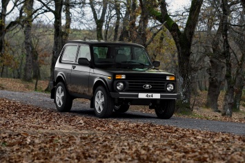 В интернете появились снимки обновленной Lada 4x4