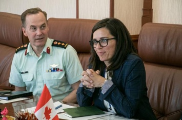Новый посол Канады начала работу в Украине