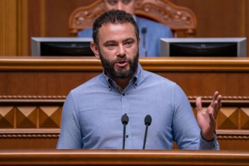 Нацбанк подал иск против депутата «Слуги народа» Дубинского из-за клеветы