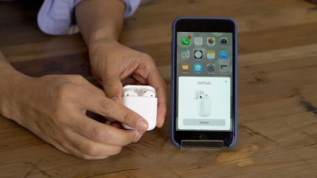 Apple начнет вкладывать AirPods в комплект поставки новых iPhone?