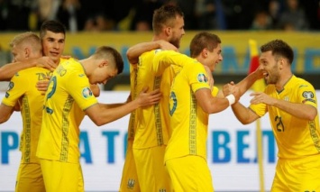 Сборная Украины в марте проведет товарищеские матчи против Франции и Польши