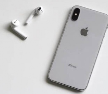 Журналисты сравнили поддельные и оригинальные AirPods Pro