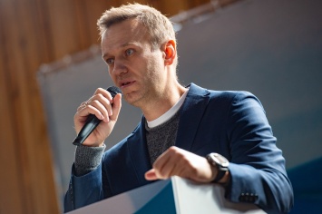 Навальный нашел яхту и бизнес-джет у ведущей ВГТРК