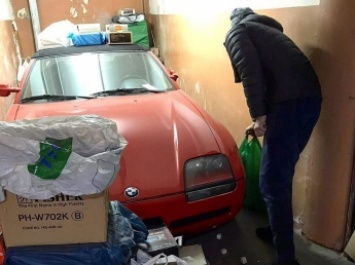 В Мелитополе в гараже нашли уникальный автомобиль (фото)