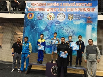 Бердянские борцы - призеры чемпионата Украины