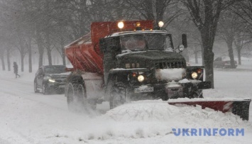 Непогода в Украине: заработал штаб по ликвидации последствий на дорогах