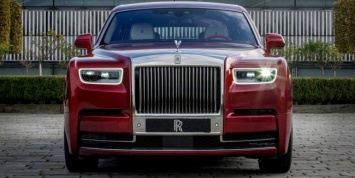 Rolls-Royce показал уникальный Phantom c «хрустальной» краской