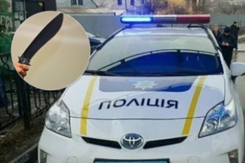 "Добрый" папа: в Киеве мужчина с мачете устроил дикую резню
