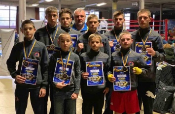 Бердянские боксеры показали свое мастерство в международном турнире