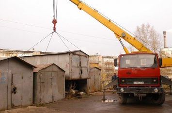 Прокуратура потребовала снести 33 гаража в Симферополе