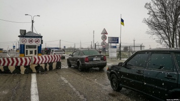 На "границе" с оккупированным Крымом задержан человек Путина: единоросc ехал на материковую Украину за паспортом