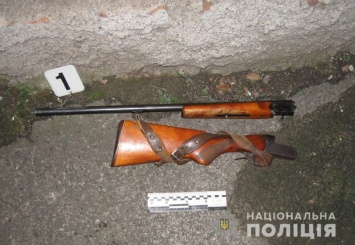 В Первомайске мужчина из ружья расстрелял дома и автомобили обидчиков: один раненый