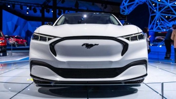 Ford против, чтобы дилеры снижали цены на электро-кроссовер Mustang Mach-E