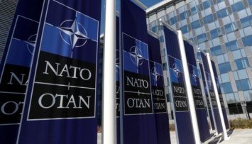 Агрессия РФ, терроризм, киберугрозы: лидеры стран НАТО подписали декларацию