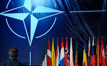 Усиление диалога с РФ и ни слова об Украине: совместное заявление лидеров НАТО