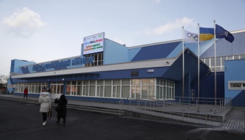 Братья Кличко открыли обновленный легкоатлетический манеж на Березняках
