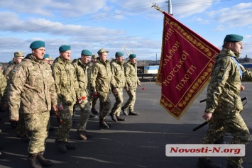 В Николаеве прибывших с Донбасса военнослужащих встречали без представителей власти. ФОТОРЕПОРТАЖ