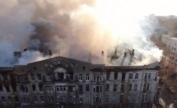 Главное за 4 декабря: страшный пожар в Одессе, начинается Майдан, новый статус добровольцев ООС, зима отступает, повышение пенсии, огромные штрафы