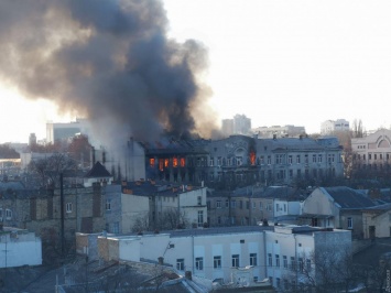 Пожар в одесском колледже, заявления Токаева о Крыме, высылка российских дипломатов из Германии. Главное за день