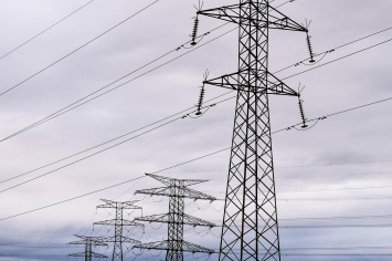 Повышение тарифов будет в любом случае: эксперт о запрете покупки электроэнергии у РФ