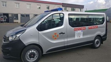 МЧС Украины получило новый спецавтомобиль