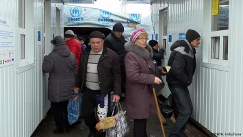Выплаты пенсий жителям Донбасса: депутаты предлагают новые правила