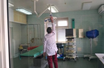 Уникальный случай во Львове: украинке хирурги удалили 20-килограммовую опухоль