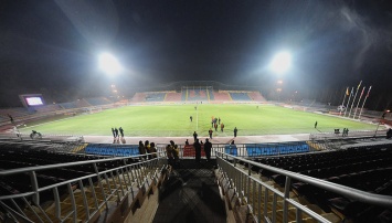 В Мариуполе отремонтируют футбольный стадион за деньги налогоплательщиков
