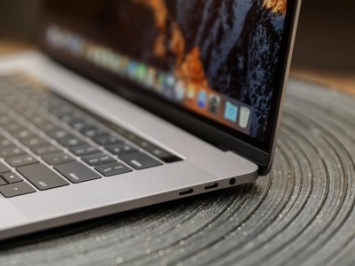 Покупатели MacBook Pro 16 столкнулись с новой проблемой [ВИДЕО]
