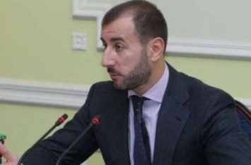 Экс-депутат Рыбалка загнал свой снєквый бизнес в миллионные долги