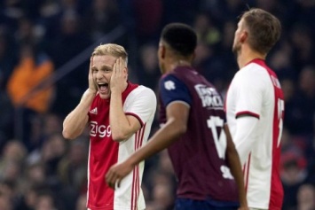 В Голландии нашелся клуб, прервавший 23-матчевую беспроигрышную серию "Аякса" в чемпионате