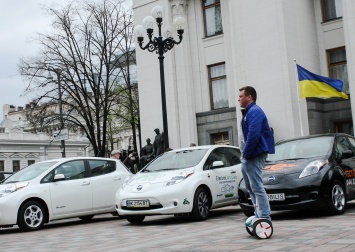 За 2019 год украинцы приобрели почти 7000 электромобилей