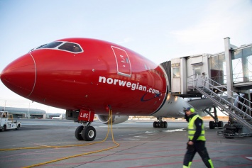 Лоу-кост Norwegian Air Shuttle свернет дальнемагистральную программу из Дании и Швеции