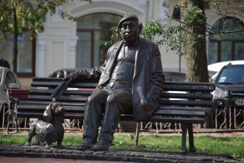 Родился известный киевский скульптор